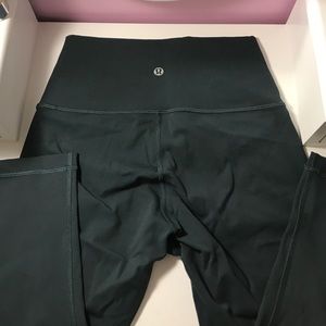LULULEMON WUNDER-UNDER CROPPED LEGGINGS
